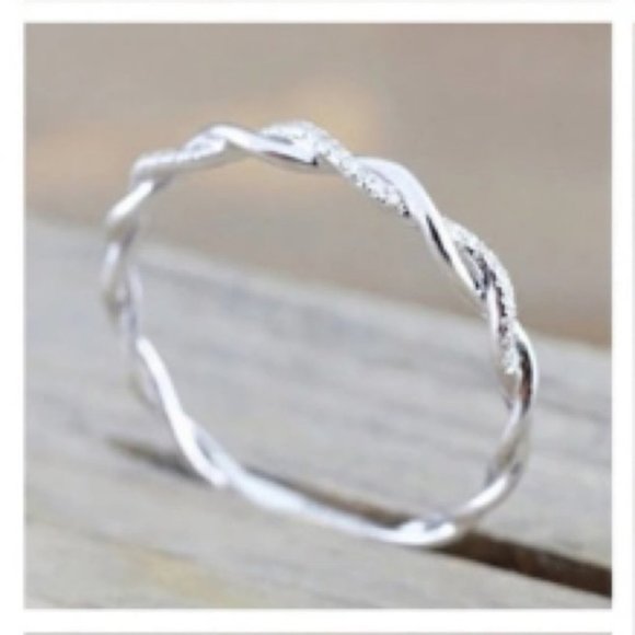 White Gold Delicate Twisted Eternity Band Ring - Picture 3 of 4